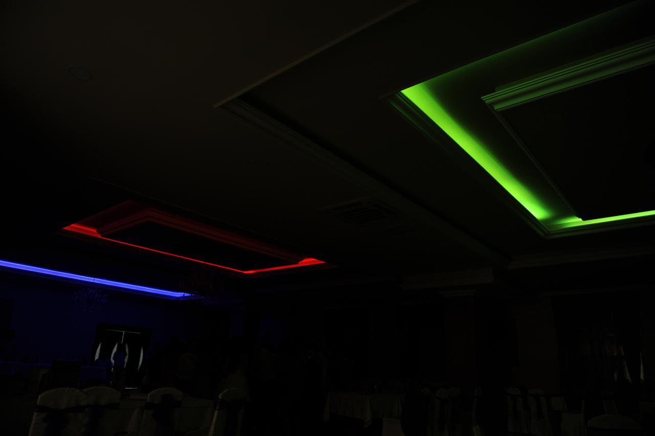 Hotel Prestige สตรูกา ภายนอก รูปภาพ